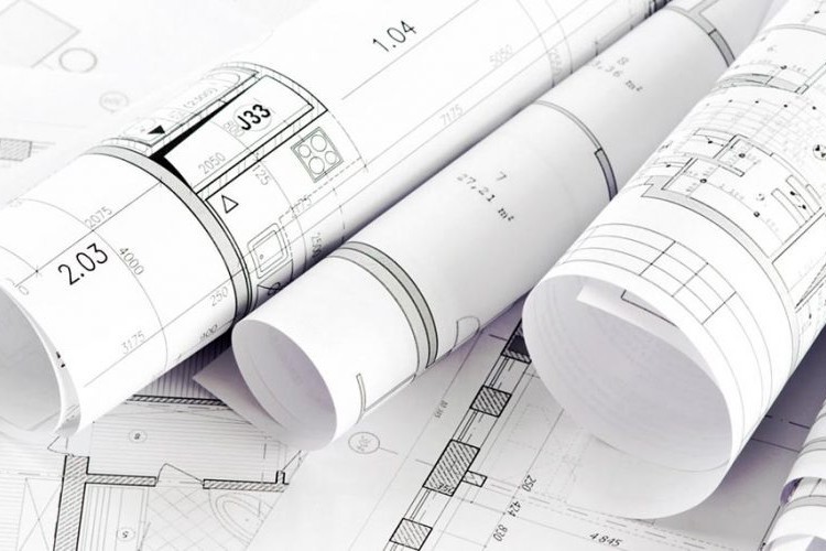 La sopraelevazione non autorizzata di un edificio comporta la condanna alla riduzione in pristino