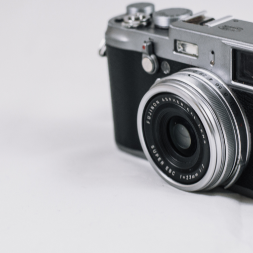 Il Tribunale di Roma sulla liceità della pubblicazione di fotografie su Facebook senza autorizzazione dell’autore