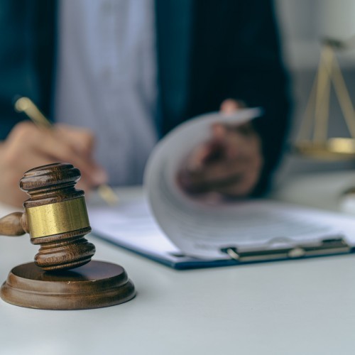 Diritto d’autore e ricerca scientifica: i confini della coautorialità secondo la High Court of Justice di Londra