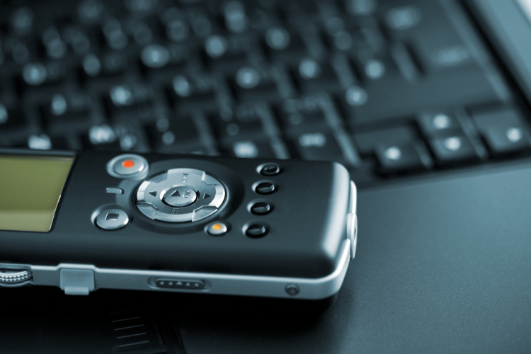 Registrazioni audio effettuate da terzi ai fini probatori: sono legittime? Quando si applica il GDPR?