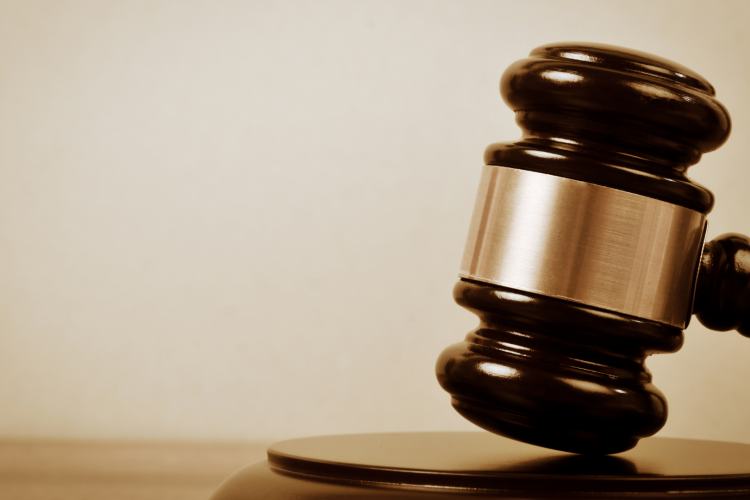 Opponibilità al terzo dei limiti al potere di rappresentanza degli amministratori solo in caso di accordo fraudolento: Cassazione n.26239/2021