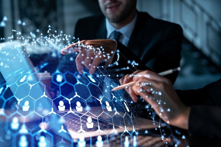 Meta Platforms annuncia cambiamenti nell'uso dei dati: pagamento o profilazione, la nuova “scelta” degli utenti