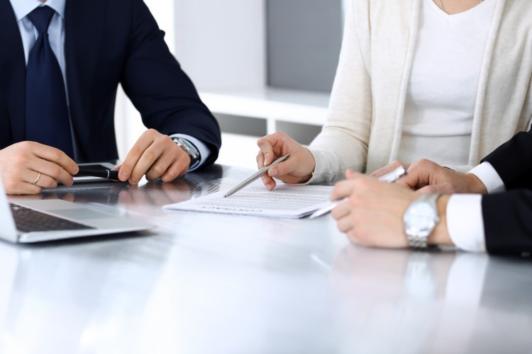 Con l’intento dei soci il patto parasociale può configurare un contratto in favore di terzo: Cassazione n. 36092/2021