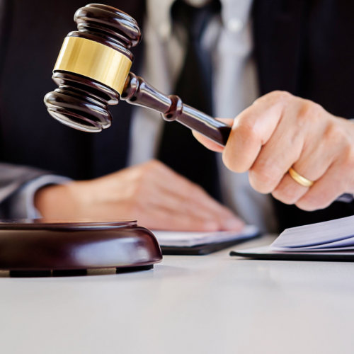 Il Tribunale di Roma, con due sentenze “gemelle”, ha dichiarato la responsabilità di due video sharing platform per la violazione dei diritti di Reti Televisive Italiane