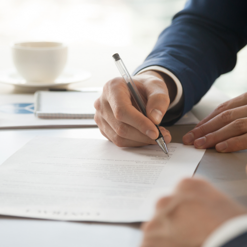 Invalidità della delibera assembleare di scioglimento anticipato della società di capitali: deve risultare l’intento fraudolento