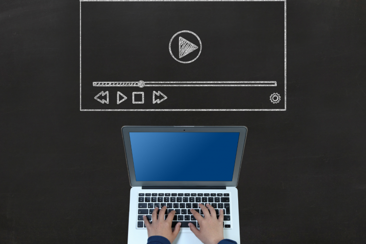 Il Tribunale di Milano impone a un fornitore di servizi di content delivery network di cessare tutti i propri servizi della società dell’informazione