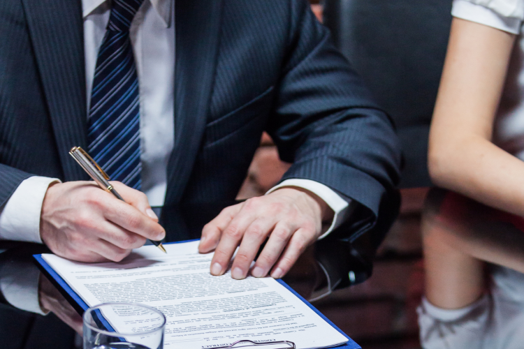 Gli accordi di cessione di partecipazioni societarie