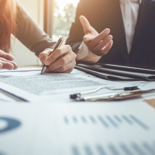 La compatibilità tra la qualifica di socio e amministratore di società di capitali e quella di lavoratore subordinato